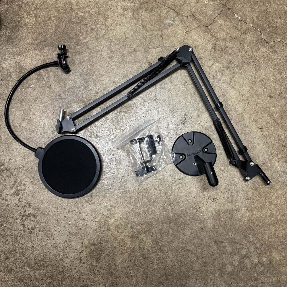 Acetaken Adjustable Microphone Suspension Boom Scissor Arm Stand with Pop Filter